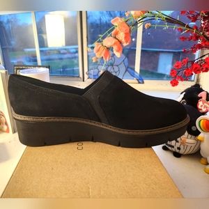 Never worn black suede Clark loafers size 11